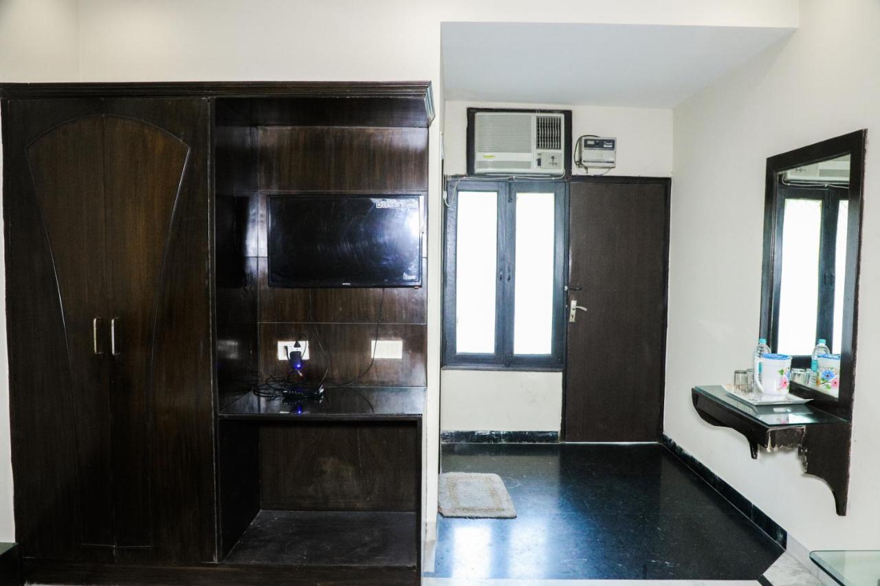 Hotel Centra Inn Νέο Δελχί Εξωτερικό φωτογραφία